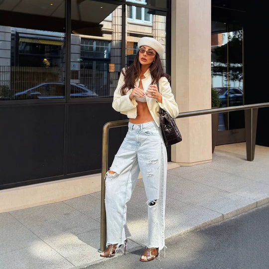 Damen Kurzblazer mit kurzem Cropped-Schnitt, Stehkragen und dekorativen Hakenverschlüssen Shop Nory
