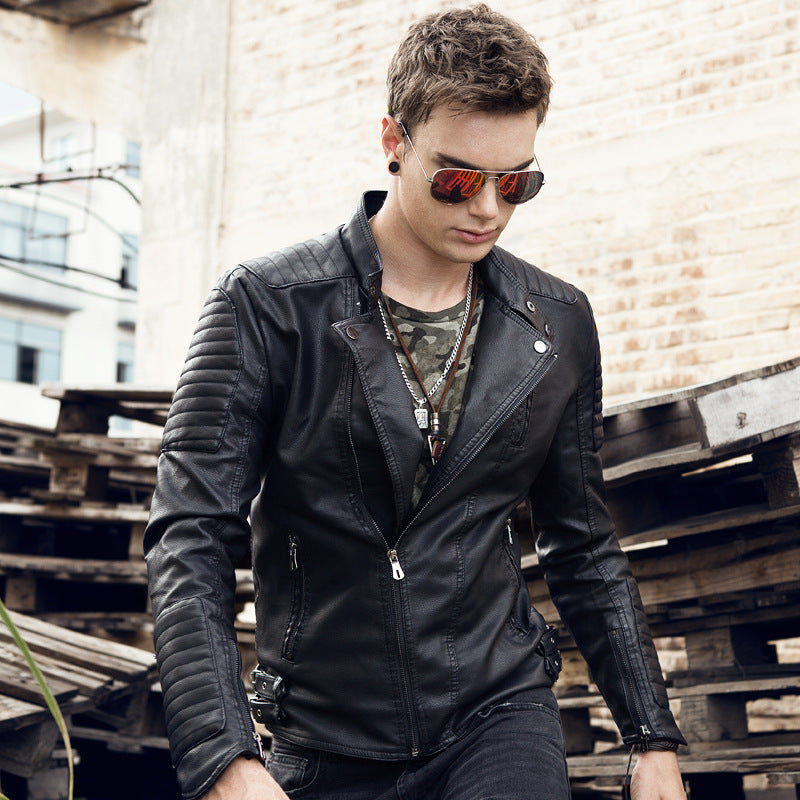 Herren Slim-Fit Bikerblouson aus Kunstleder mit gesteppter Schulter- und Ärmelpasse Shop Nory