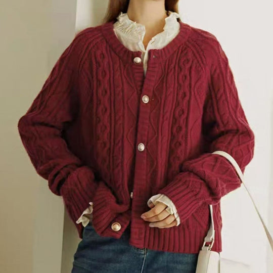 Damen Kuscheliger Zopf- und Rautenstrick-Cardigan mit Perlmuttknopfblende Shop Nory