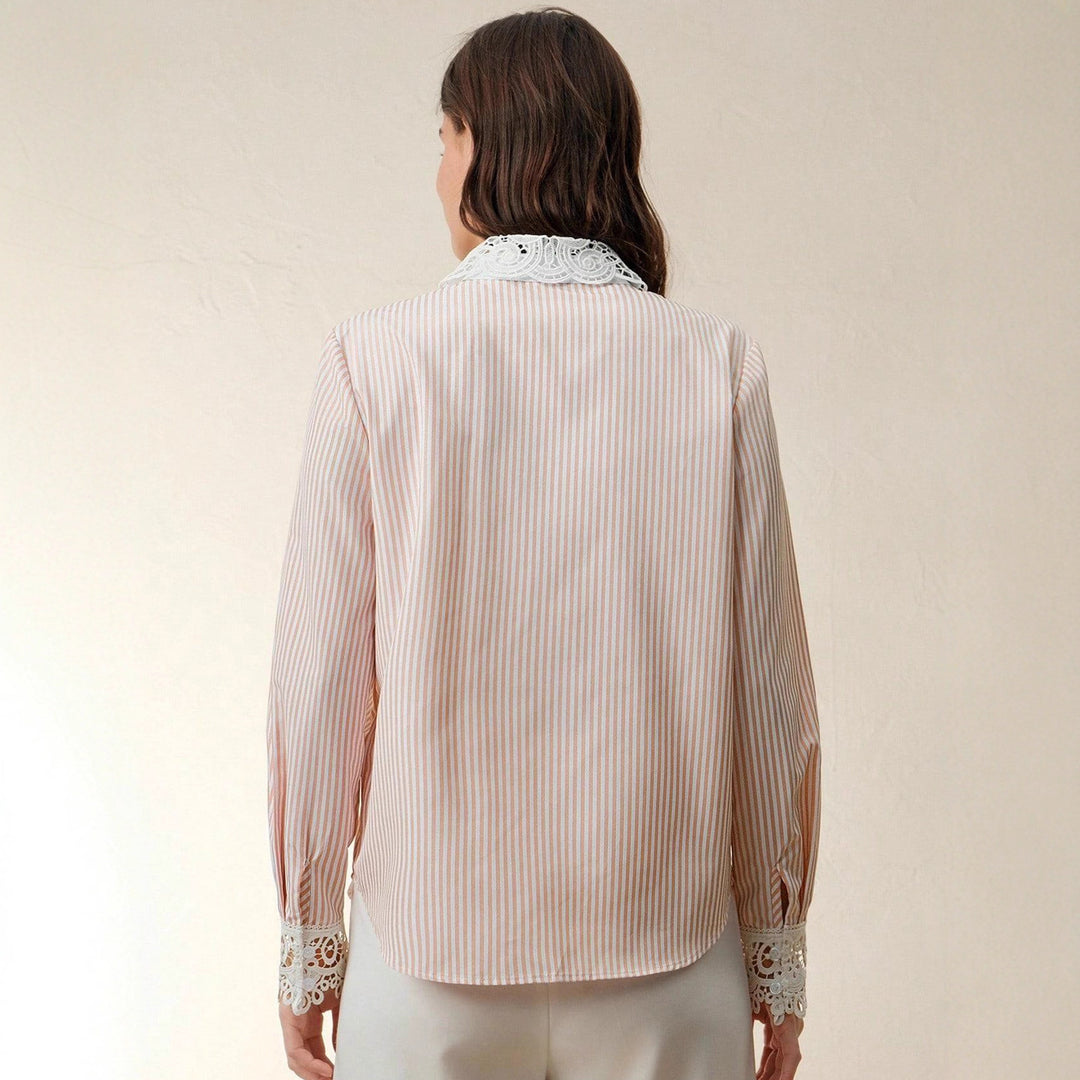 Damen Gestreifte Bluse mit Spitzenkragen und Spitzeneinsätzen Shop Nory