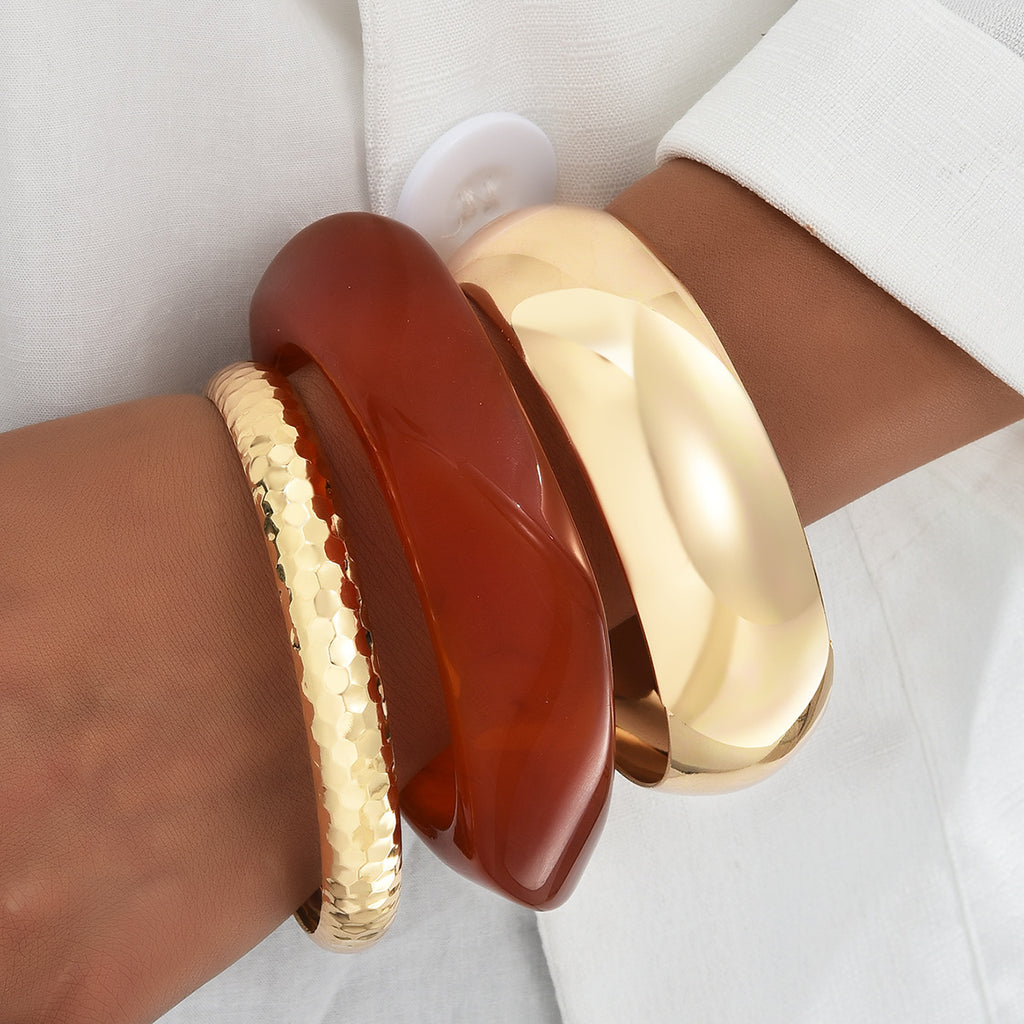 Damen Armband-Set mit stilvollen, glänzenden Akzenten Shop Nory