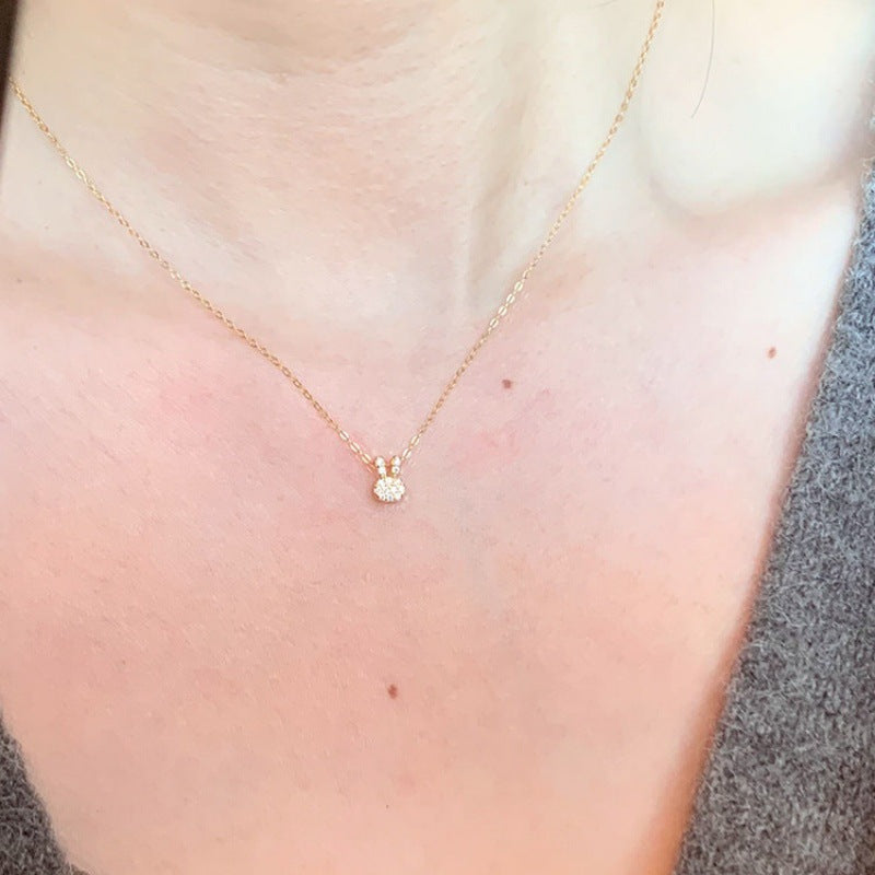 Damen Halskette mit niedlichem Hasen-Motiv und filigraner Verarbeitung Shop Nory