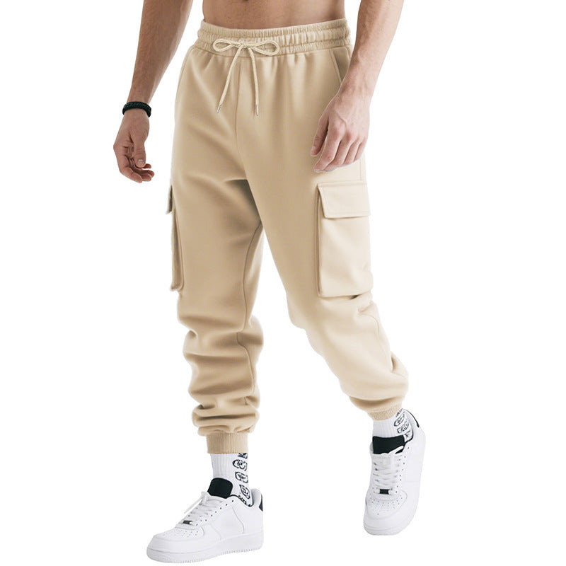 Herren nan technische Cargo-Sweathose mit Doppelklappen-Taschen, elastischem Kordelbund und konischen Rippbündchen Shop Nory