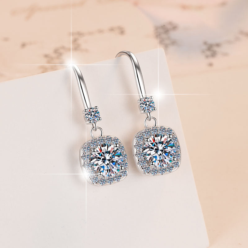 Damen Ohrringe mit funkeln Kristallen und luxuriösem Design Shop Nory
