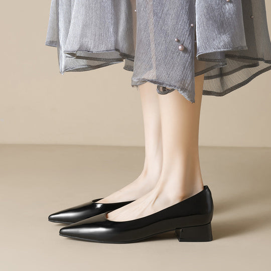 Damen elegante Ballerinas mit spitzem Zehenbereich und komfortablem Blockabsatz