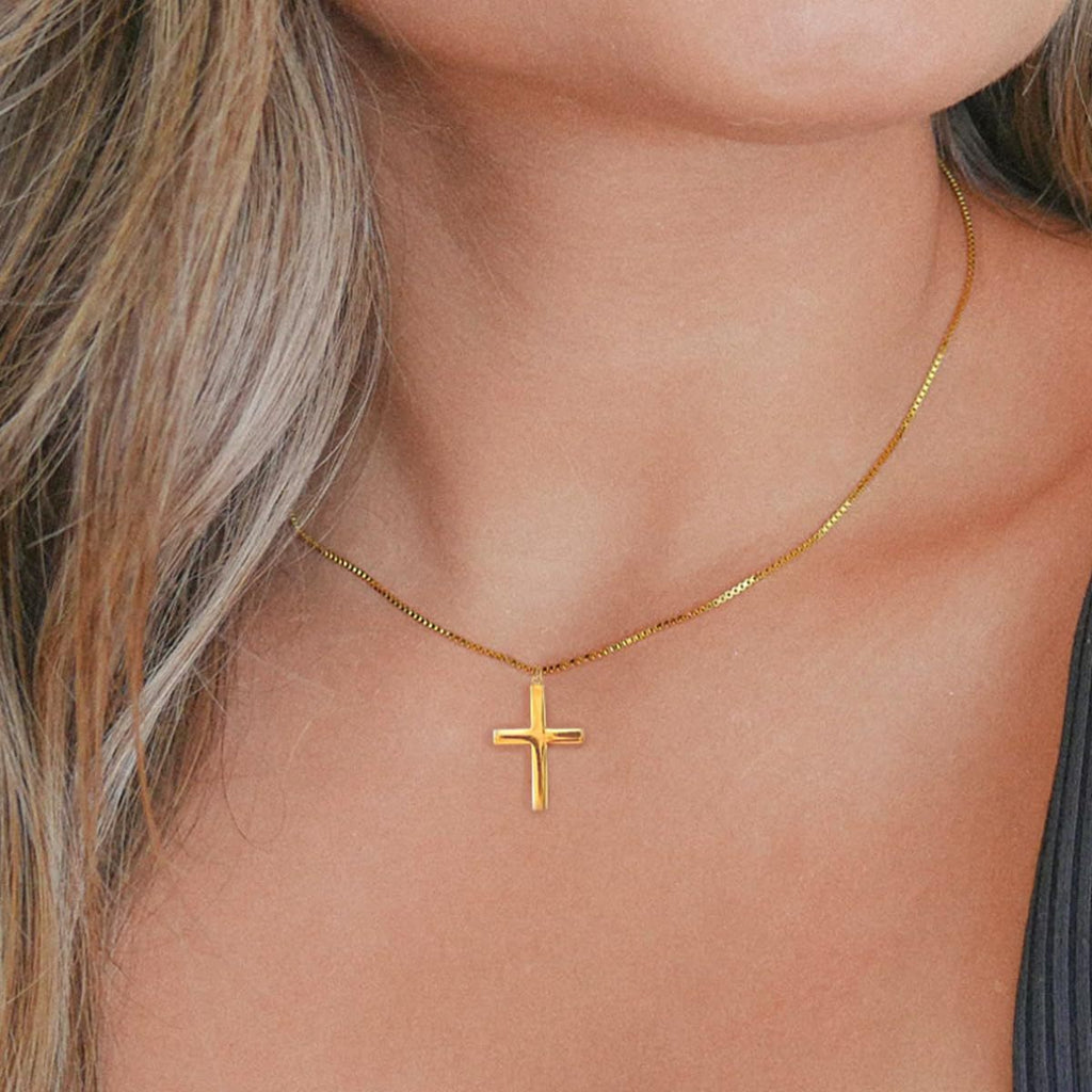 Damen Halskette mit elegantem Kreuzanhänger und hochwertiger Gliederkette Shop Nory