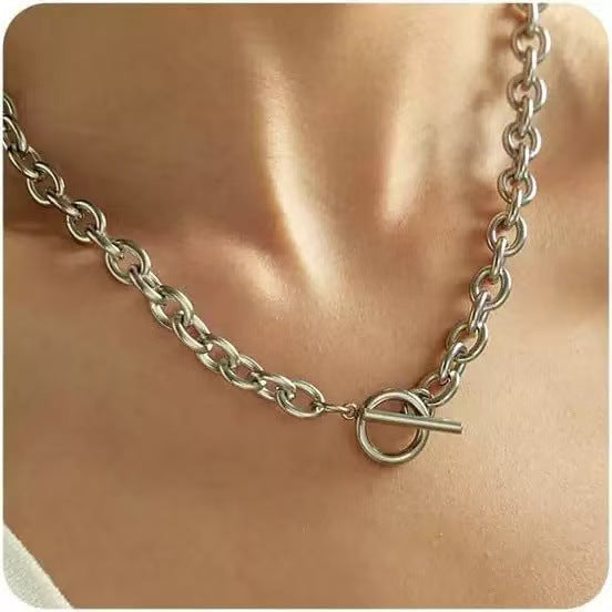 Damen Halskette mit modernem Toggle-Verschluss und robustem Gliederketten-Design Shop Nory
