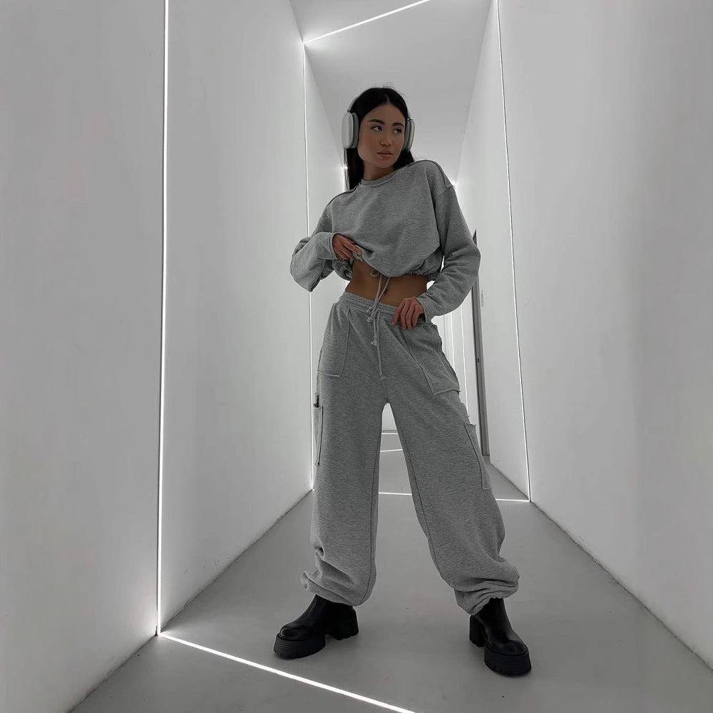 Damen kurzes Sweatshirt mit Kordelzug und Oversize-Ärmeln Shop Nory