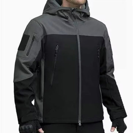 Herren Softshell-Outdoorjacke mit taktischer Ärmeltasche, verstellbarer Kapuze und wasserabweisender Membran Shop Nory