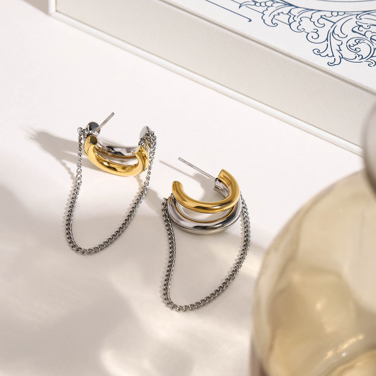 Damen Elegante Edelstahl-Ohrhänger mit Kettenanhänger Shop Nory