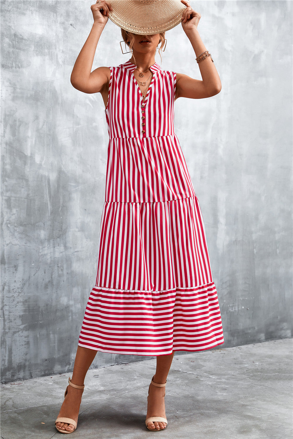 Damen Maxikleid mit gestreiftem Design, durchgehendem Knopfverschluss und voluminösem Saum
