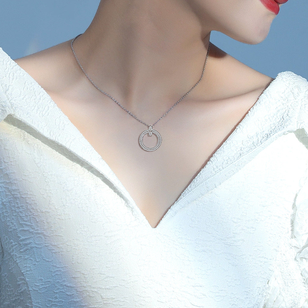 Damen elegante Halskette mit funkelndem Zirkonia-Rahmen Shop Nory