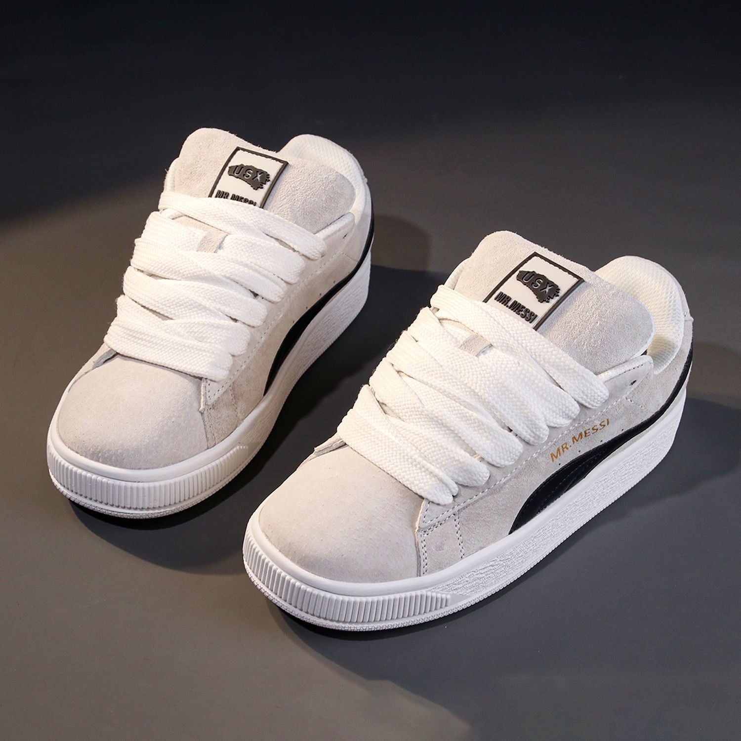 Damen Sneaker aus hochwertigem Wildleder mit ausgezeichneter Dämpfung