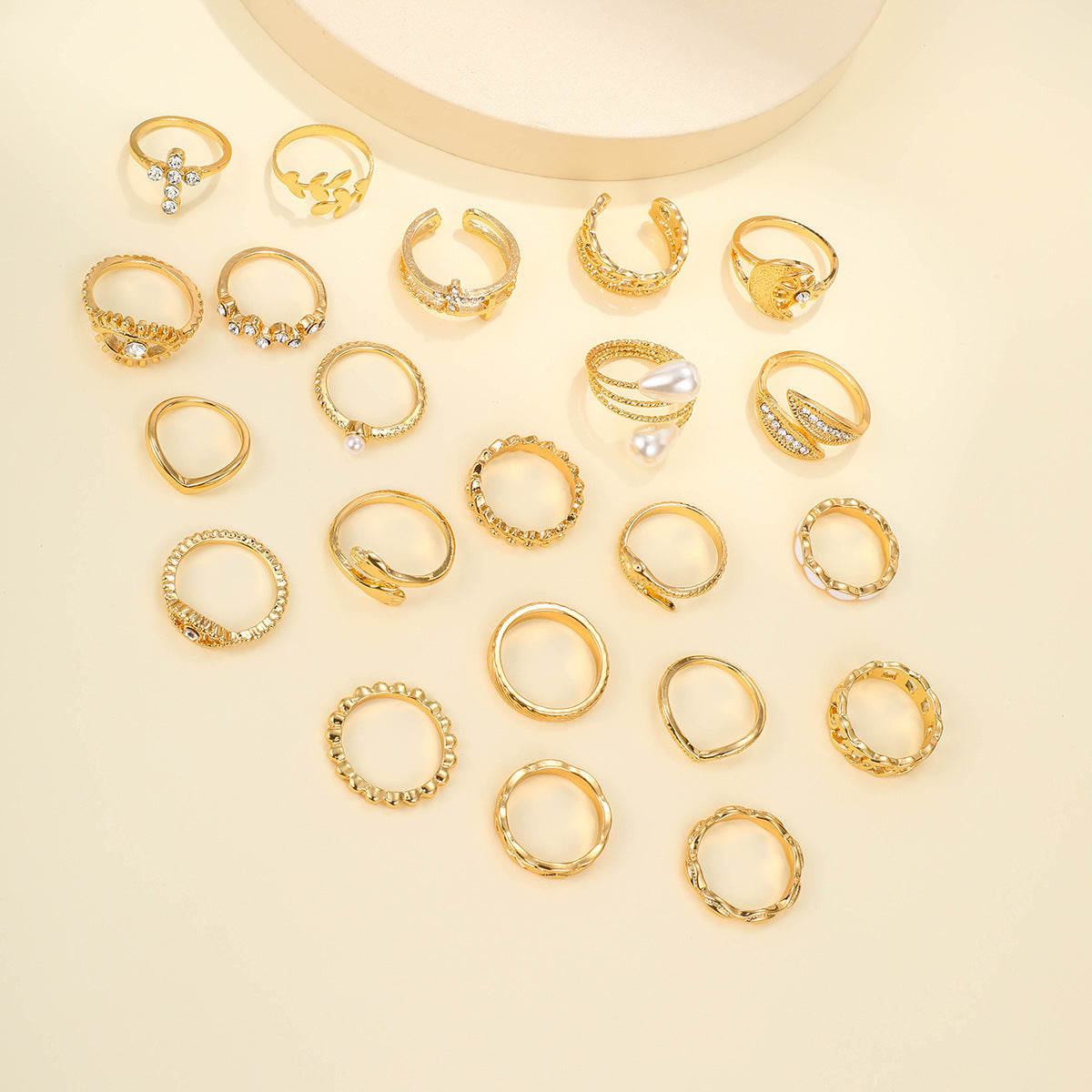 Damen Auswahl an filigranen und eleganten Ringen Shop Nory