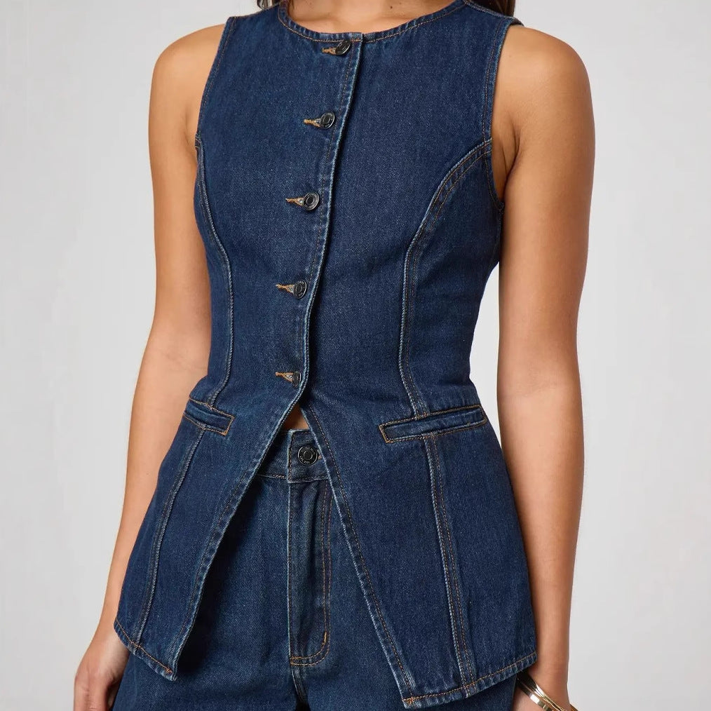 Damen Jeansweste mit tailliertem Schnitt und praktischen Taschen