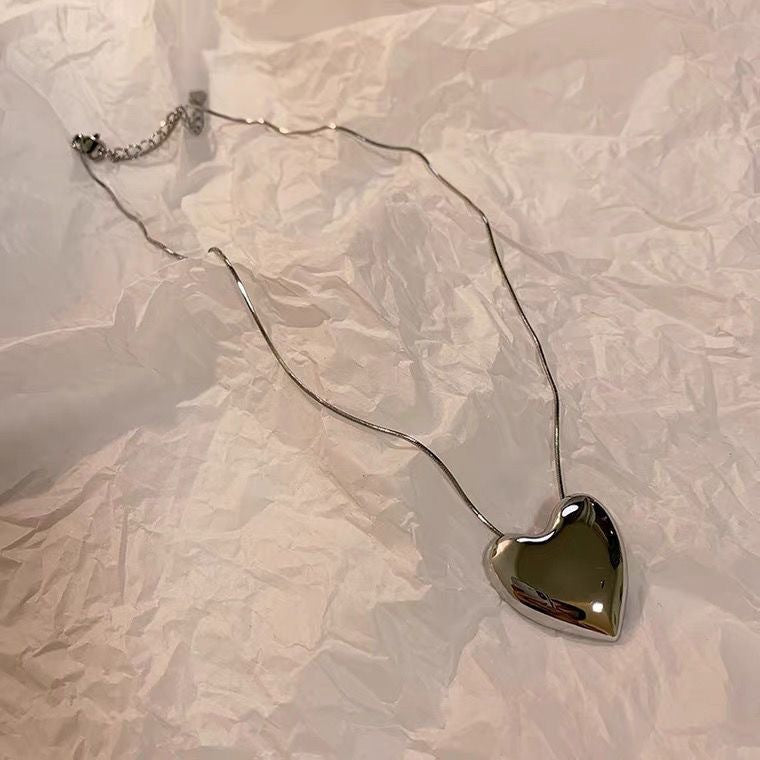 Damen Halskette mit herzförmigem Anhänger Shop Nory