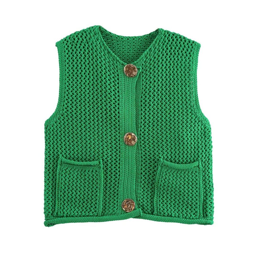 Damen gehäkelte Strickweste mit großen Zierknöpfen und Aufsatztaschen Shop Nory