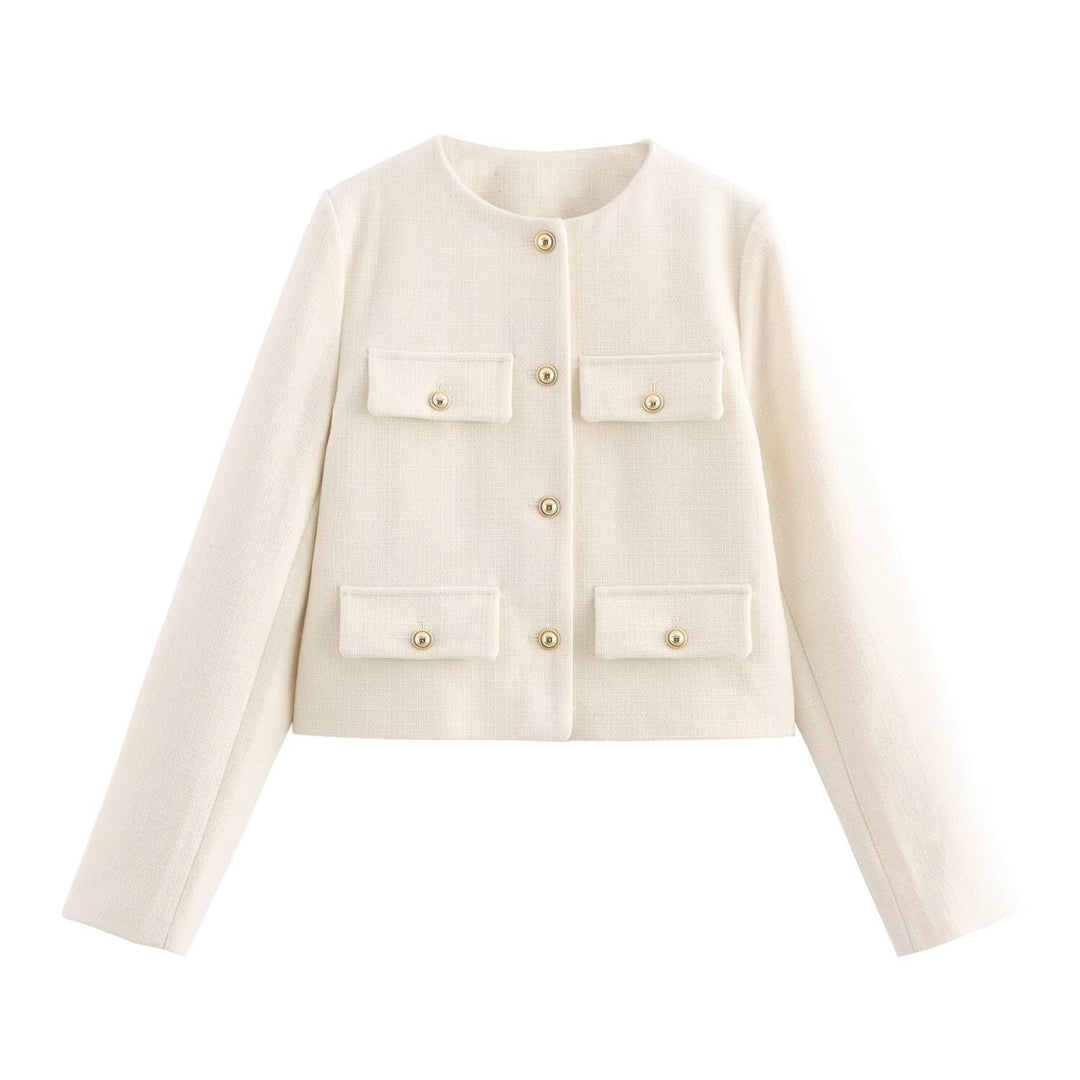 Damen Kurze Bouclé-Blazerjacke mit Rundhalsausschnitt, Zierleistentaschen und goldfarbenen Knöpfen Shop Nory