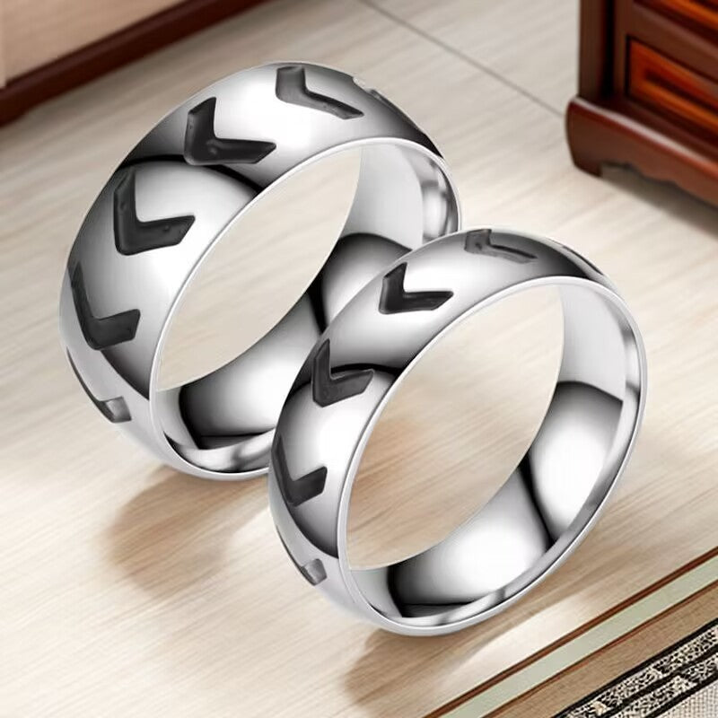 Herren Ring mit modernem Design und markanter Oberflächenstruktur Shop Nory
