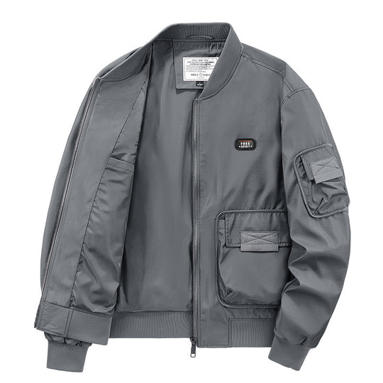 Herren leichter Nylon-Bomber mit Utility‑Taschen, Ärmel‑Organizer und geripptem Saum Shop Nory