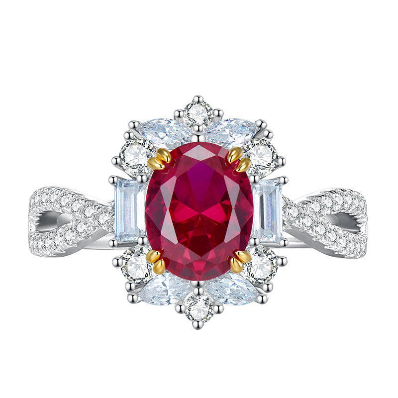 Damenring mit prachtvollem ovalen Diamanten und funkelndem Zirkonia-Besatz Shop Nory