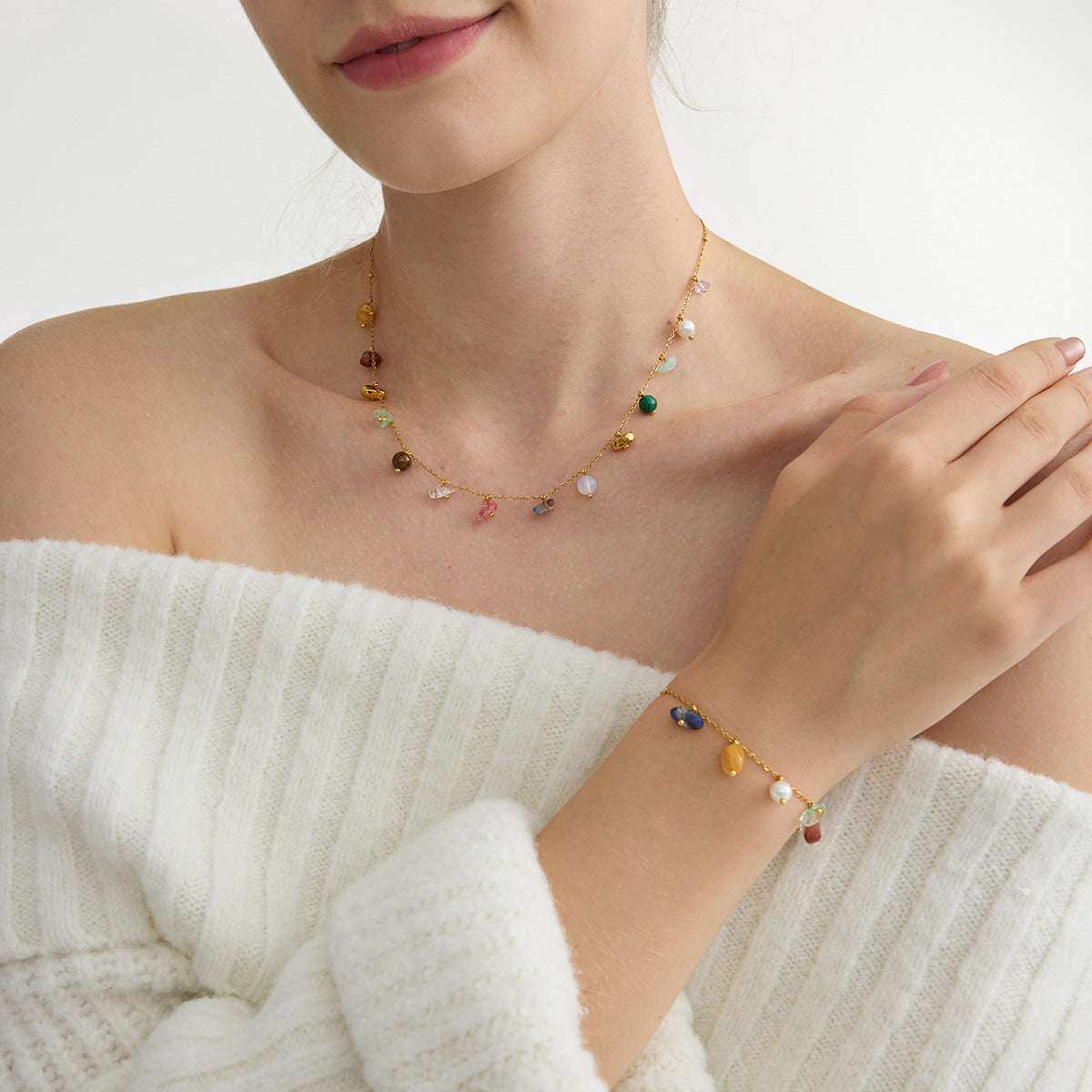 Damen Armband mit bunten Natursteinen und hypoallergenem Edelstahl Shop Nory