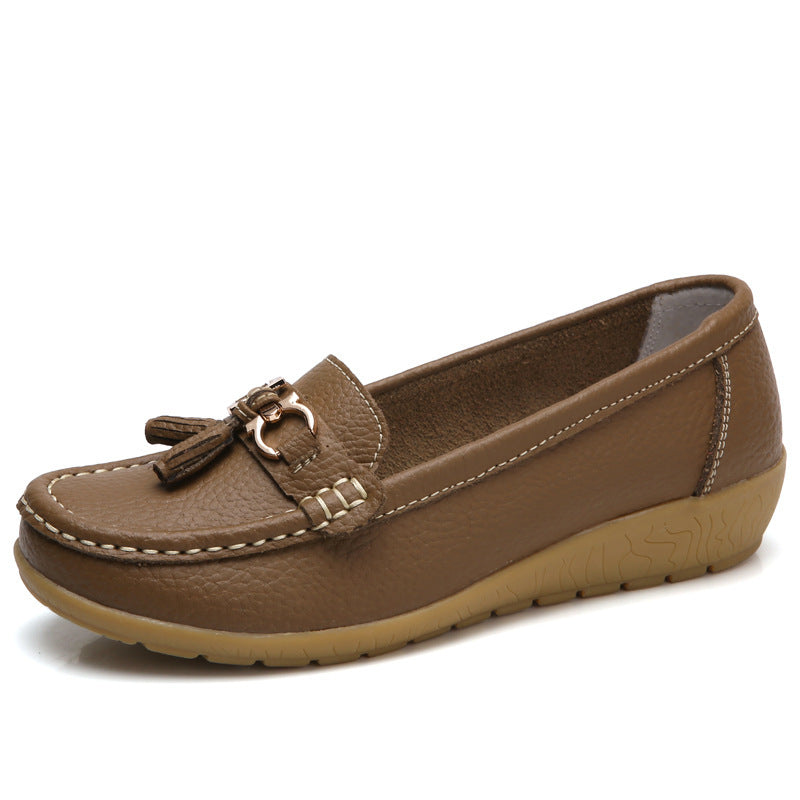 Damen Mokassins mit ornamentaler Schnalle und weicher Sohle