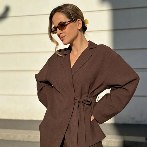 Damen Wickel-Blazer mit Bindegürtel, lässigem Oversize‑Schnitt und Reverskragen Shop Nory