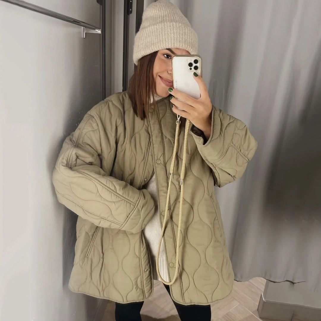 Damen Steppjacke Longline mit Oversize‑Silhouette und Druckknopfverschluss Shop Nory