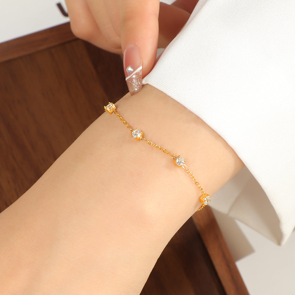 Damen zartes Armband mit funkelnden Zirkonia-Elementen Shop Nory