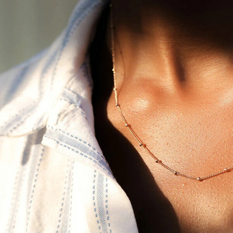 Damen Halskette mit filigranem Design und hochwertigen Details Shop Nory