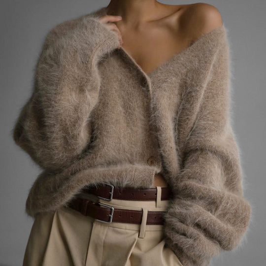 Damen Flauschiger Oversize-Knopfcardigan mit tiefem V-Ausschnitt und Eingrifftaschen Shop Nory