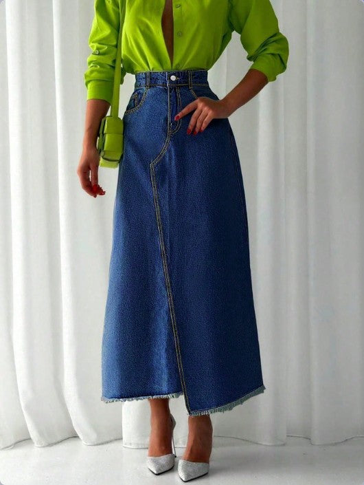 Damen Hochtaillierter Maxi-Denimrock mit asymmetrischer Vordernaht und fransigem Saum Shop Nory
