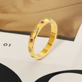 Damen trendiger Ring mit funkelnden Steindetails Shop Nory