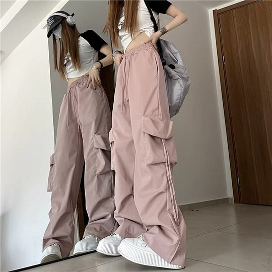 Damen Cargo-Hose im urbanen Stil mit seitlichen Taschen und elastischem Bund