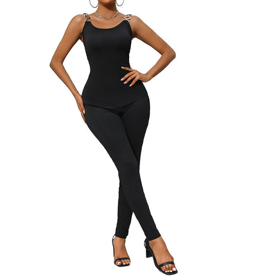 Damen Figurbetonter Jumpsuit mit Ketten‑Trägern und schmaler Beinpartie Shop Nory