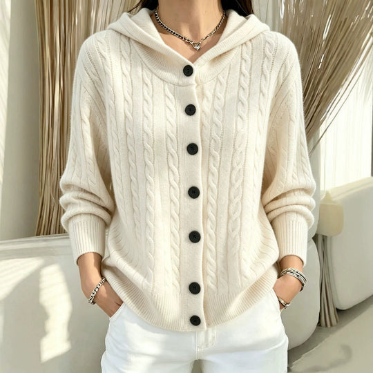 Damen Kapuzen-Cardigan mit Zopfmuster und durchgehender Knopfleiste Shop Nory