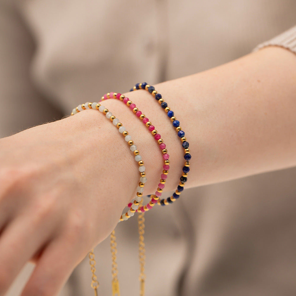 Damen Armband mit funkelnden Kristallen und goldenem Gliederdesign Shop Nory