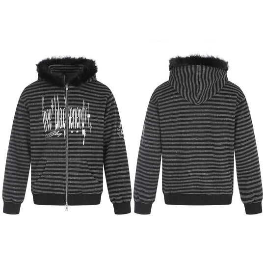 Unisex Kapuzenzipjacke mit Kunstfellbesatz, Streifenmuster und Frontprint Shop Nory