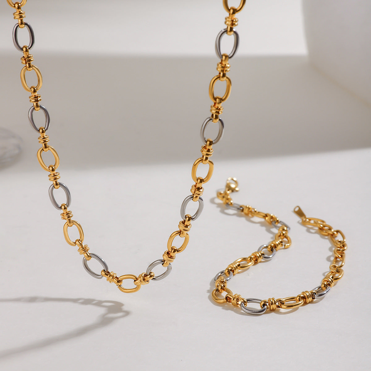 Damen Halskette mit hochwertigem Edelstahl und hypoallergenen Eigenschaften Shop Nory