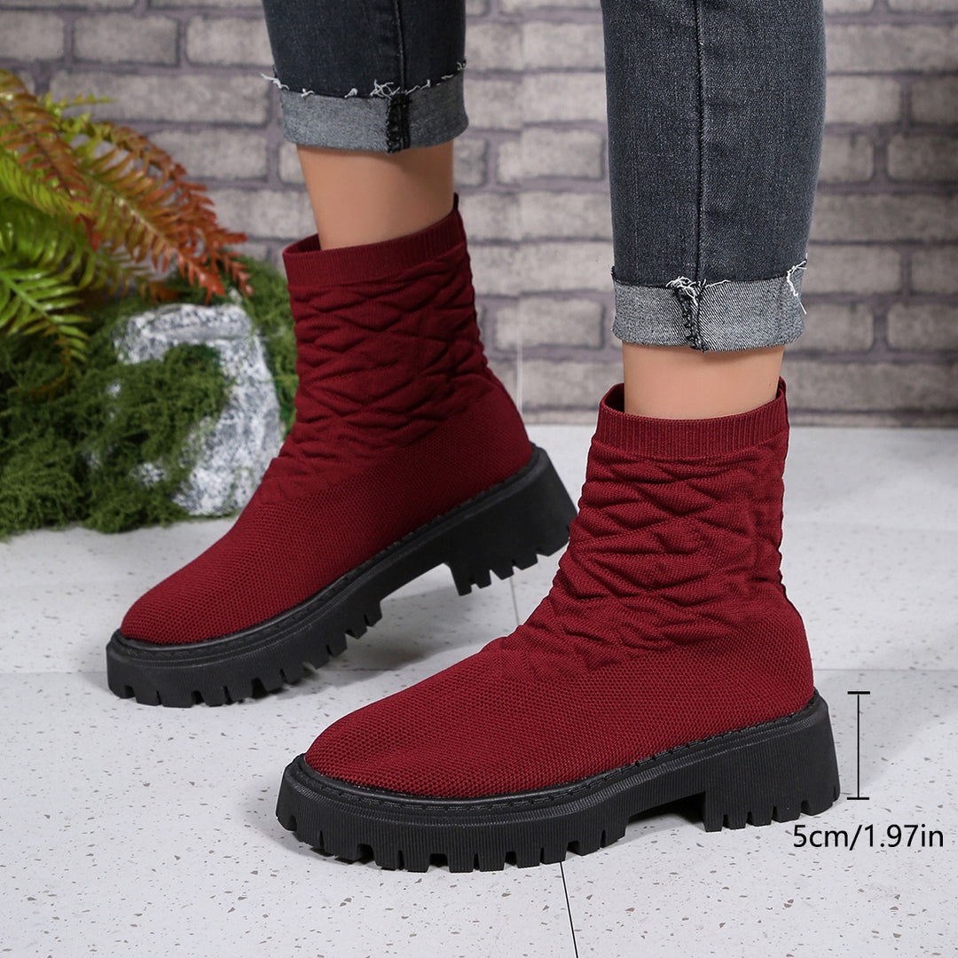 Damen Strick-Sockenboots mit geometrischer Stepp-Optik und klobiger Lug-Sohle Shop Nory