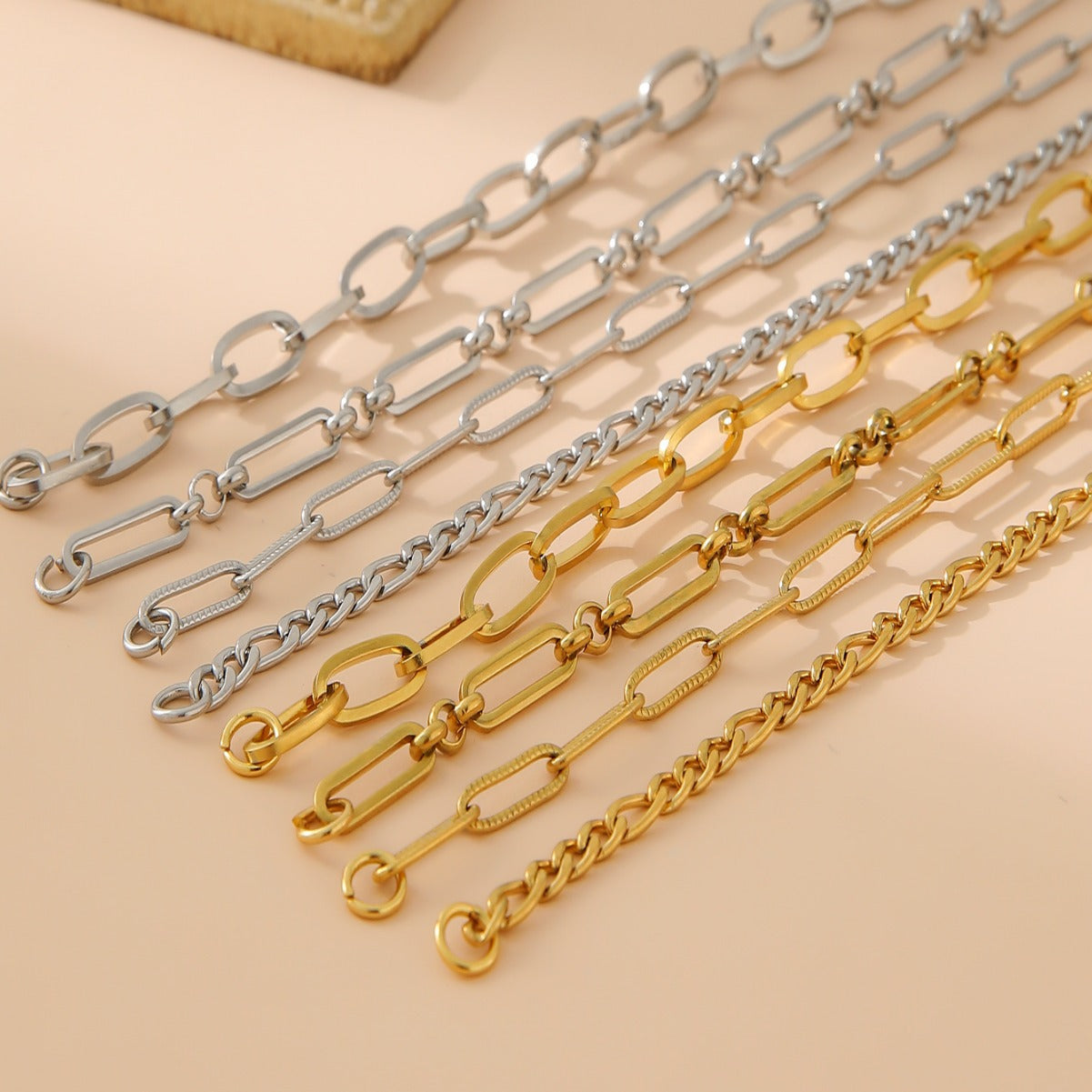 Damenkette mit modernem Gliederdesign Shop Nory