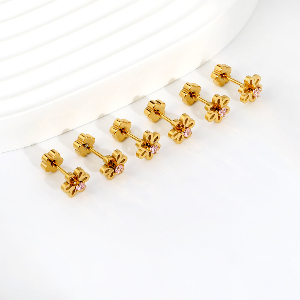 Damen Ohrstecker mit floralen Motiven und funkelnden Zirkonia Shop Nory