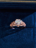 Damen Ring mit kunstvoller filigraner Fassung und funkelndem Zirkonia Shop Nory