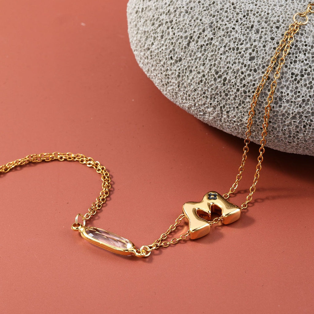 Damen Armbanduhr mit facettiertem Kristall und eleganter Schließe Shop Nory
