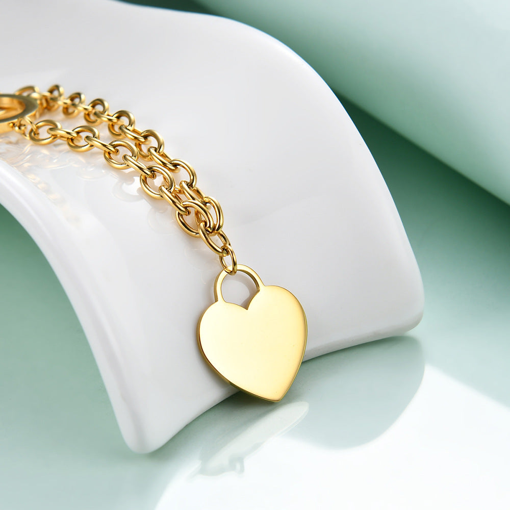 Damen Halskette mit gravierbarem Herzanhänger und eleganter Gliederkette Shop Nory