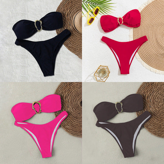 Damen Bandeau-Bikini mit eleganter Goldschließe