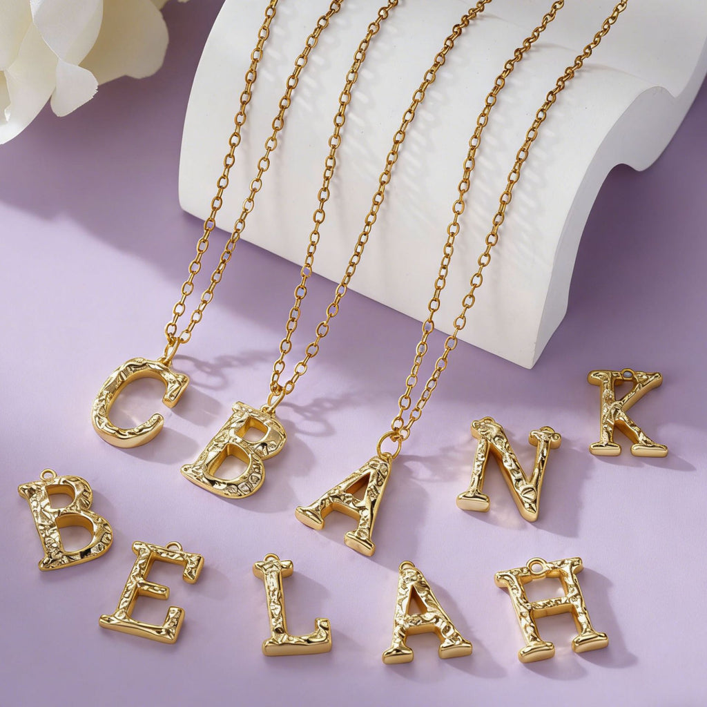 Damen goldene Buchstaben-Halskette Shop Nory