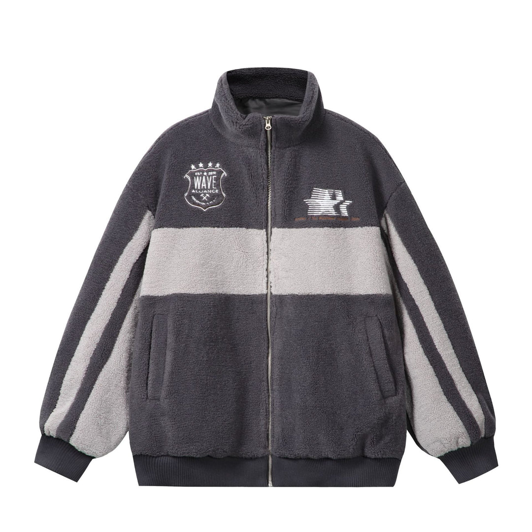 Unisex Sherpa‑Fleecejacke im Boxy‑Cut mit Stehkragen, Blockstreifen und Stickdetails Shop Nory