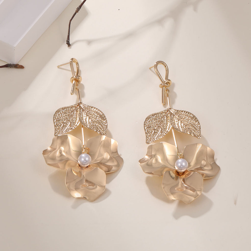 Damen Ohrringe im eleganten Blumen-Design Shop Nory